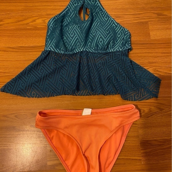 True Craft Bikini Bathing Suit size small (DM) - Picture 7 of 7